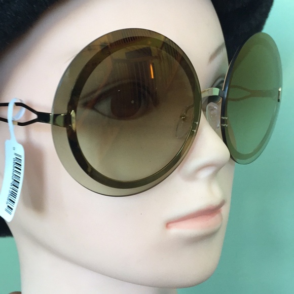 Victoria Beckham Sunglasses main image 5